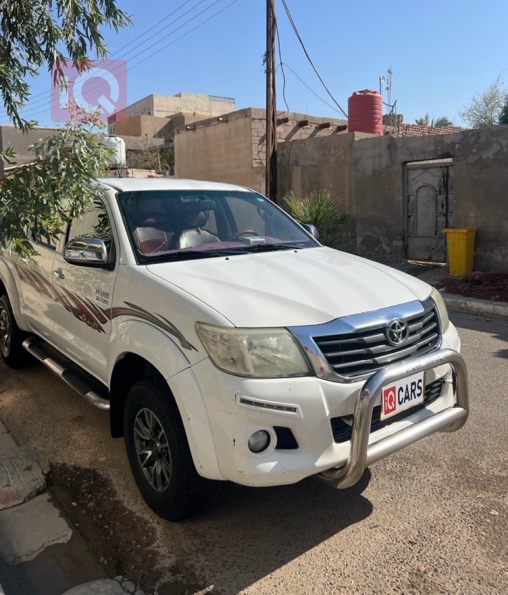 تويوتا هايلوكس